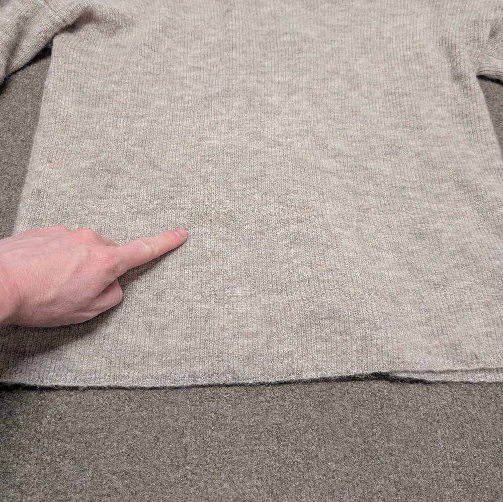 La Mailee Sezane Paris Knit Mohair Alpaca V-Neck Cardigan (Women's Medium) - Picture 5 of 9